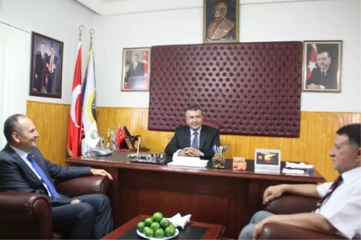 Hatay Valisi Celalettin Lekesiz Veda Turlarına Başladı