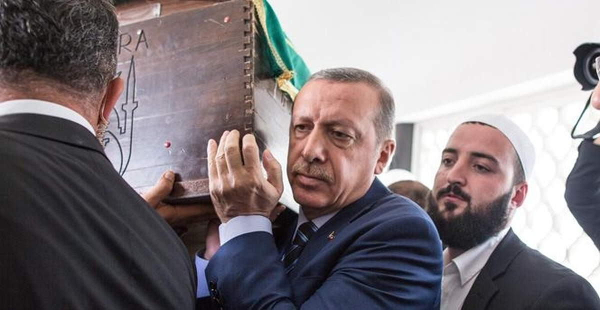 Hoca\'ya Son Veda!