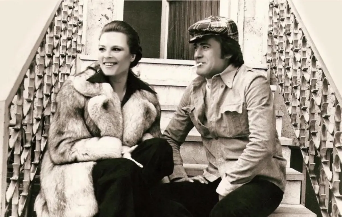 Hülya Koçyiğit\'in 2 Bin Fotoğrafı Sergilenecek