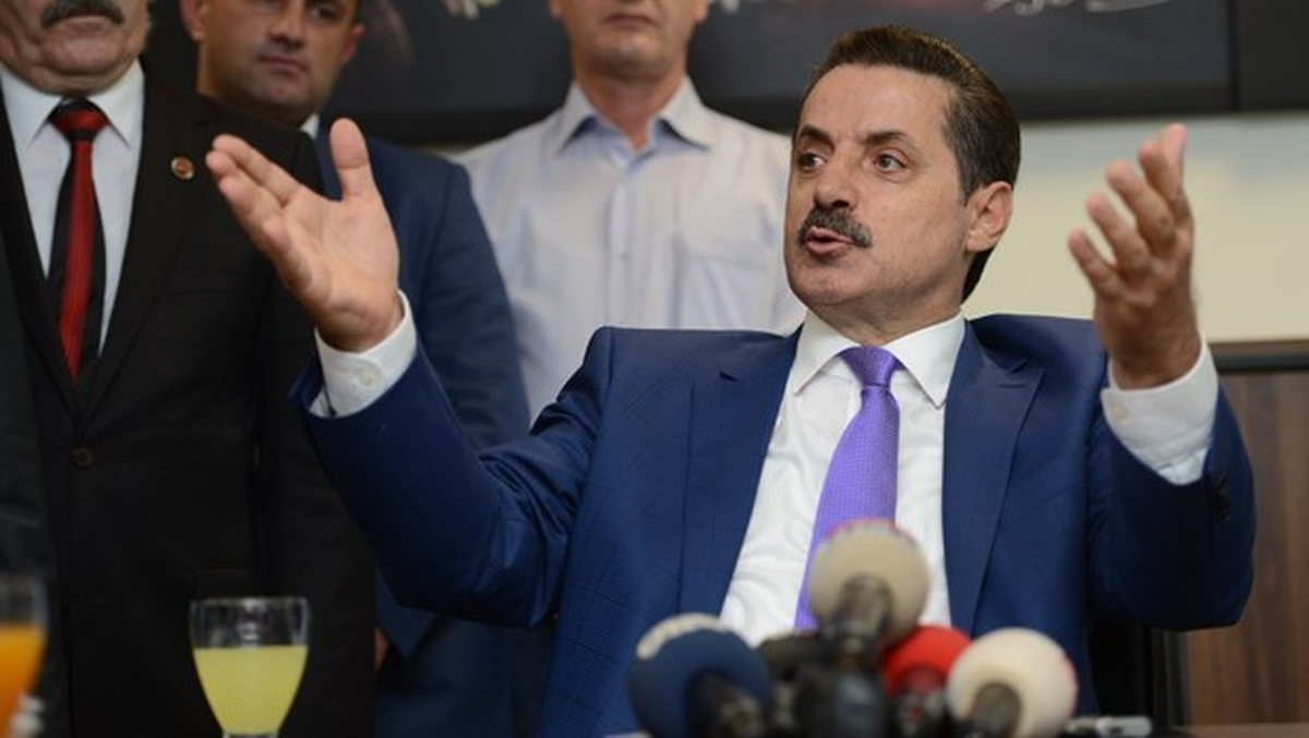 Bakan Çelik\'in Mühürlediği İnşaatta Çalışmalar Yeniden Başladı