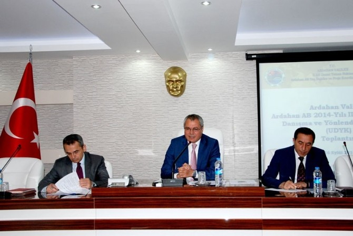 Proje İzleme Toplantısı Vali Deniz Başkanlığında Yapıldı