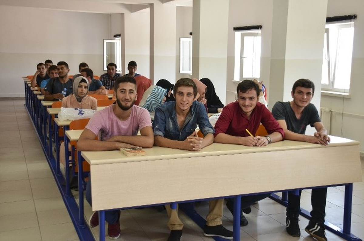 Sinop İlahiyat Fakültesi\'nde Oryantasyon Toplantısı