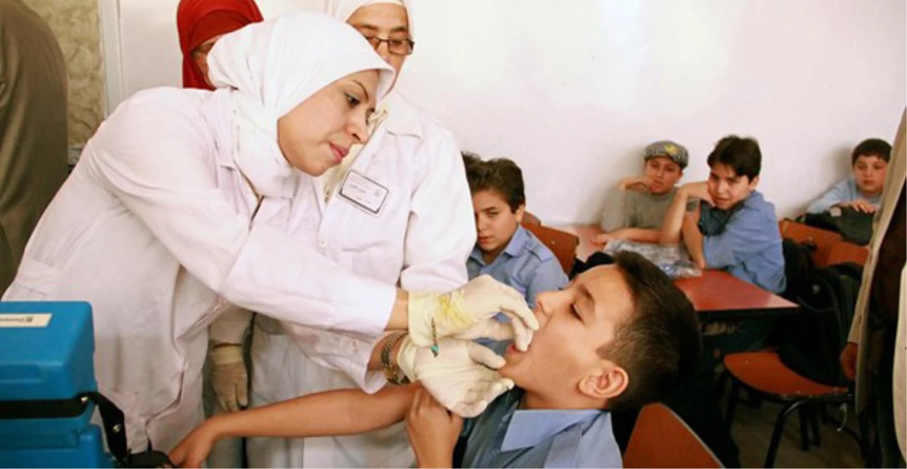 Suriye\'de Aşı Olan 20 Çocuk Öldü