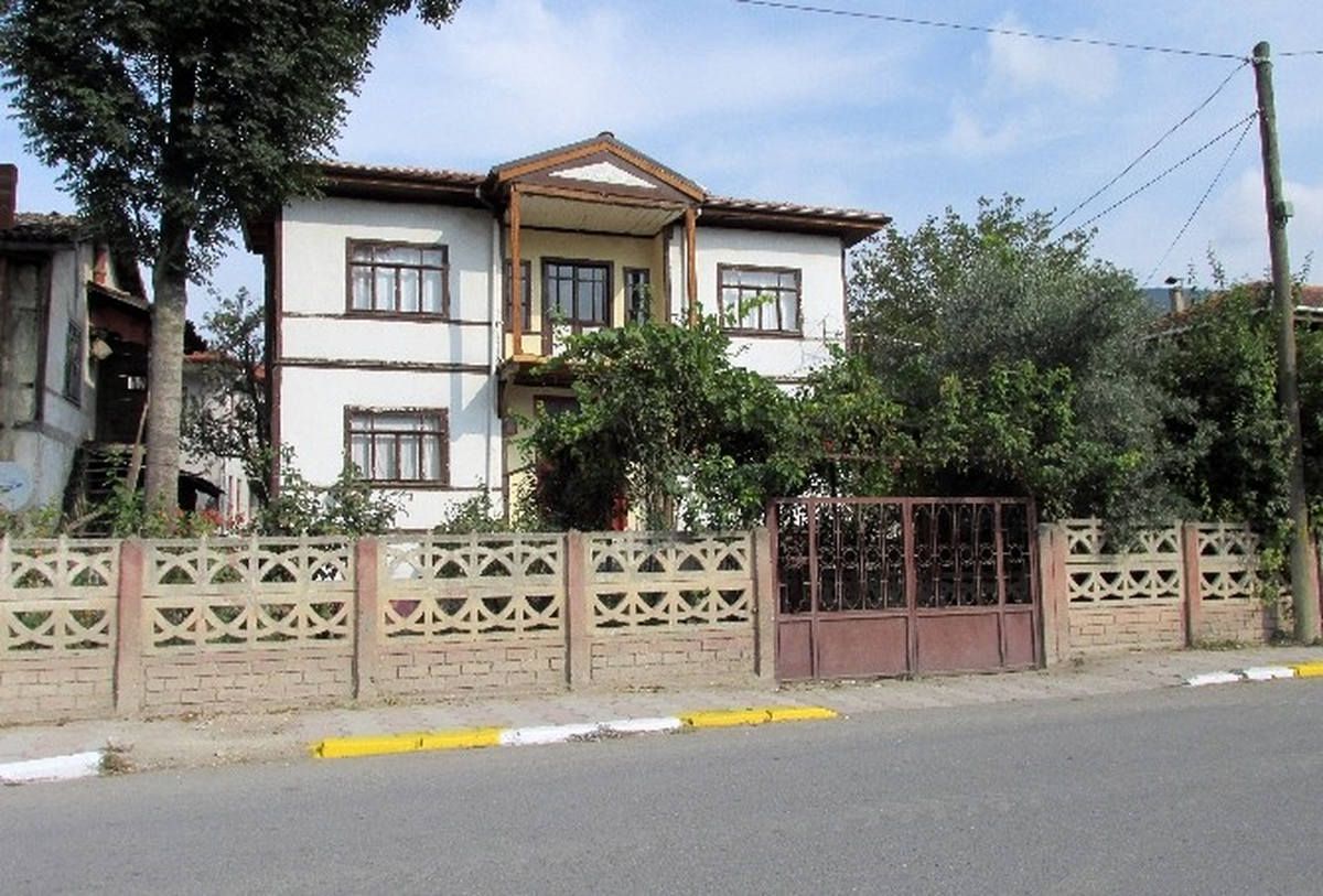 75 Yaşındaki Kadını 23 Bin TL Dolandırdılar