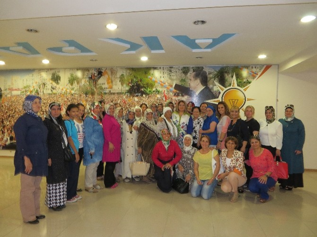AK Parti Adana Kadın Kollarından Üyemi Tanıyorum Etkinliği