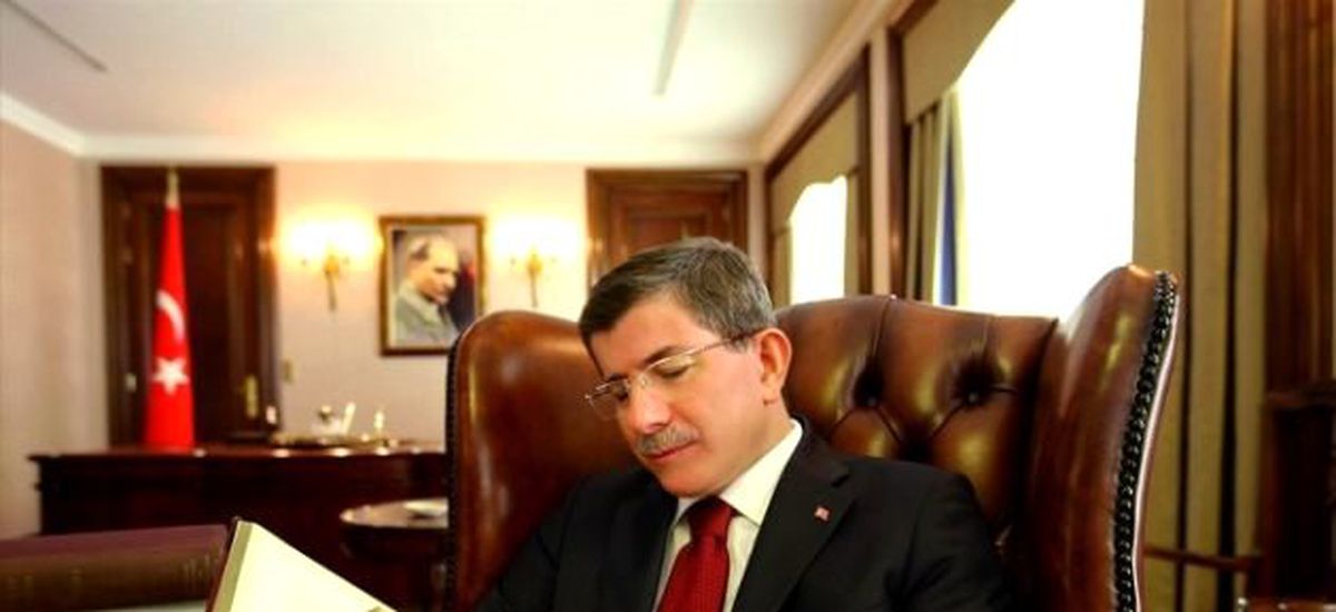 Başbakan Davutoğlu, Eğitimle İlgili Brifing Aldı