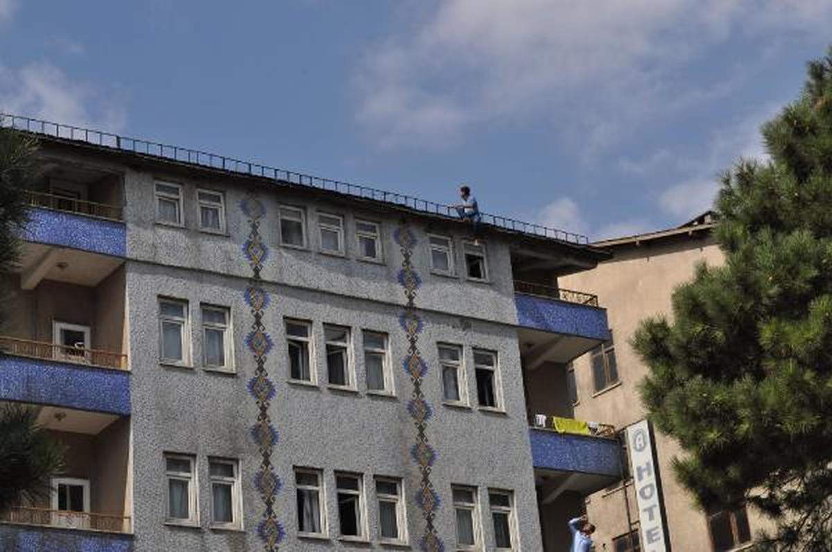 Tatvan\'da Borcu Nedeniyle İntihar Girişiminde Bulundu