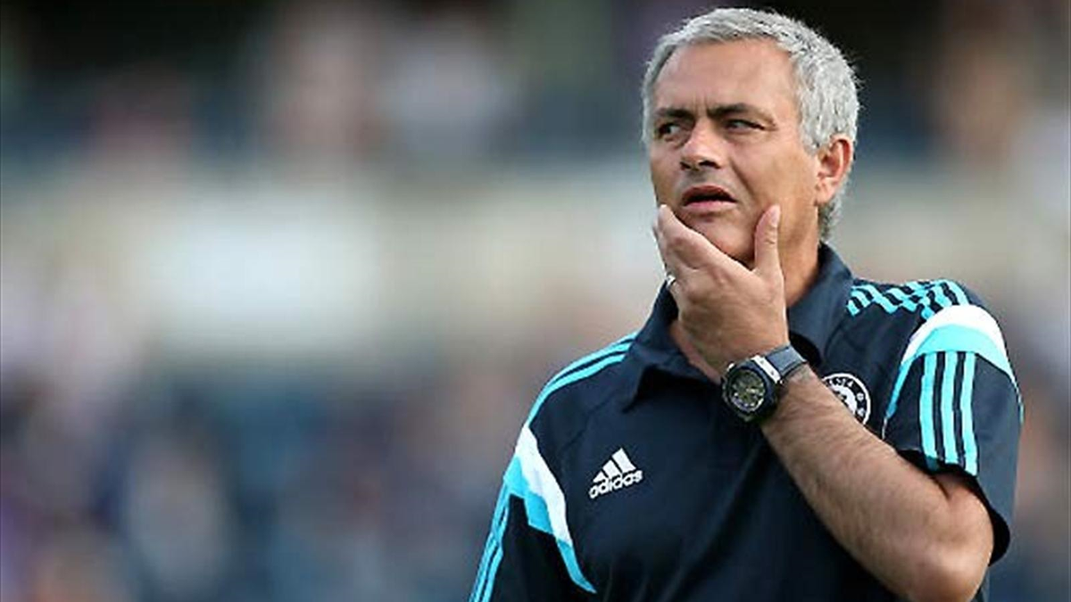 Chelsea\'den Mourinho\'ya 10 Yıllık Teklif!
