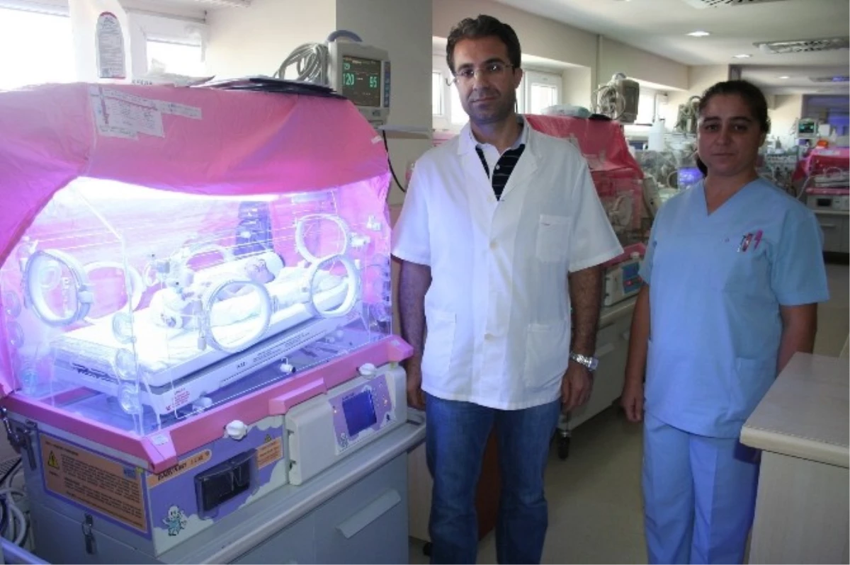Erken Doğan Bebekler Denizli Devlet Hastanesinde Hayata Tutundu