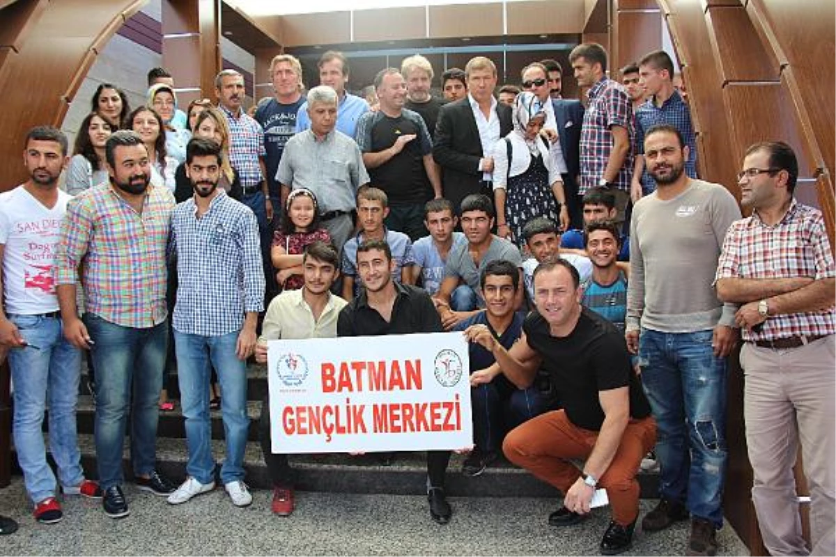 Futbolun Ustaları Batman\'da Buluştu