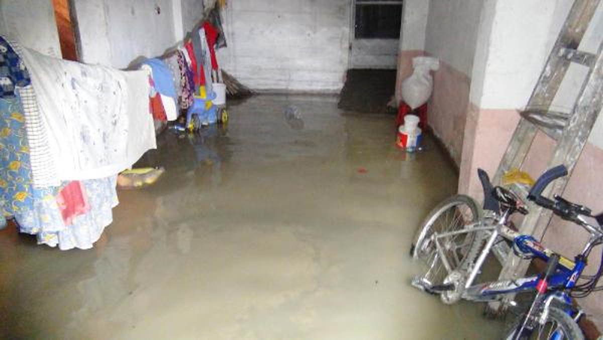 Karabük\'teki Sağanak Yağış Hayatı Olumsuz Etkiledi