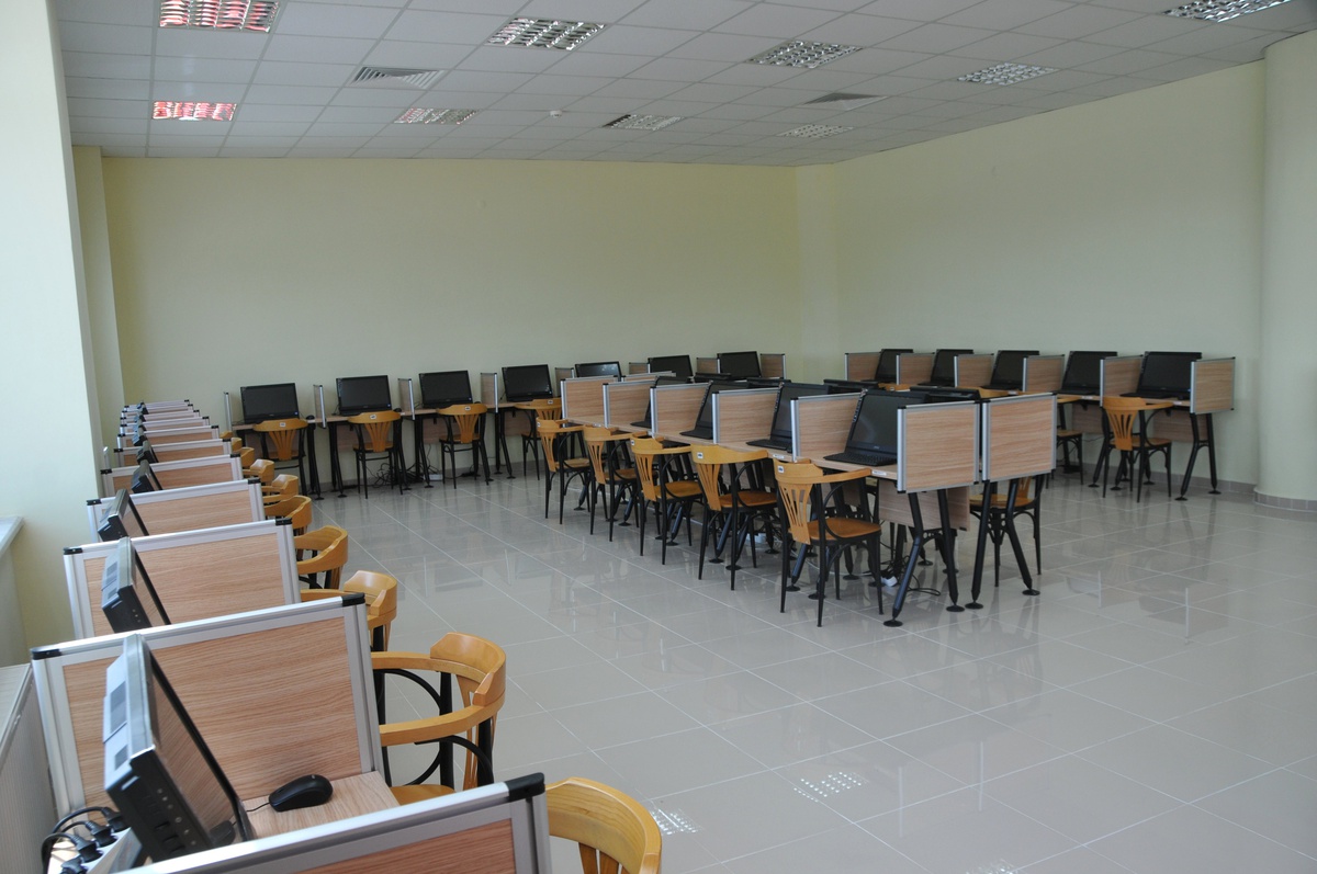 Konyaaltı\'nda Kütüphane ve Bilgisayar Sınıfı Hizmete Girdi