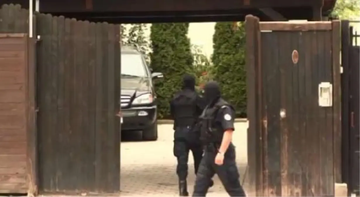 Kosova\'da \'Işid\' Operasyonu… 15 Kişi Gözaltına Alındı