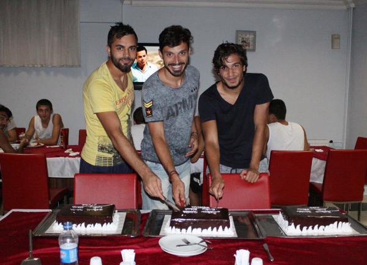 Manisaspor\'da 3 Doğum Günü Kutlaması
