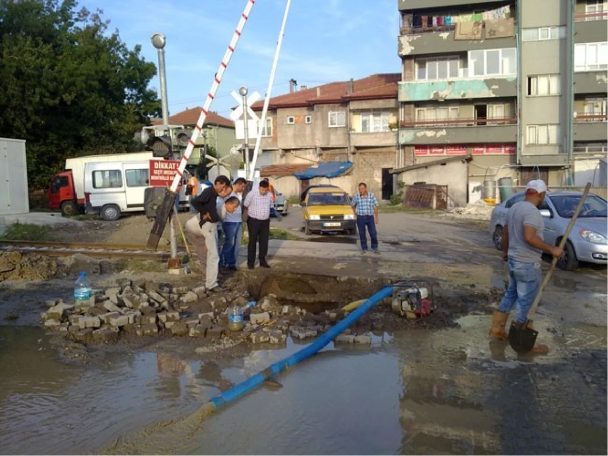 Saltukova\'da Kısa Süreli Su Kesintisi Yaşandı