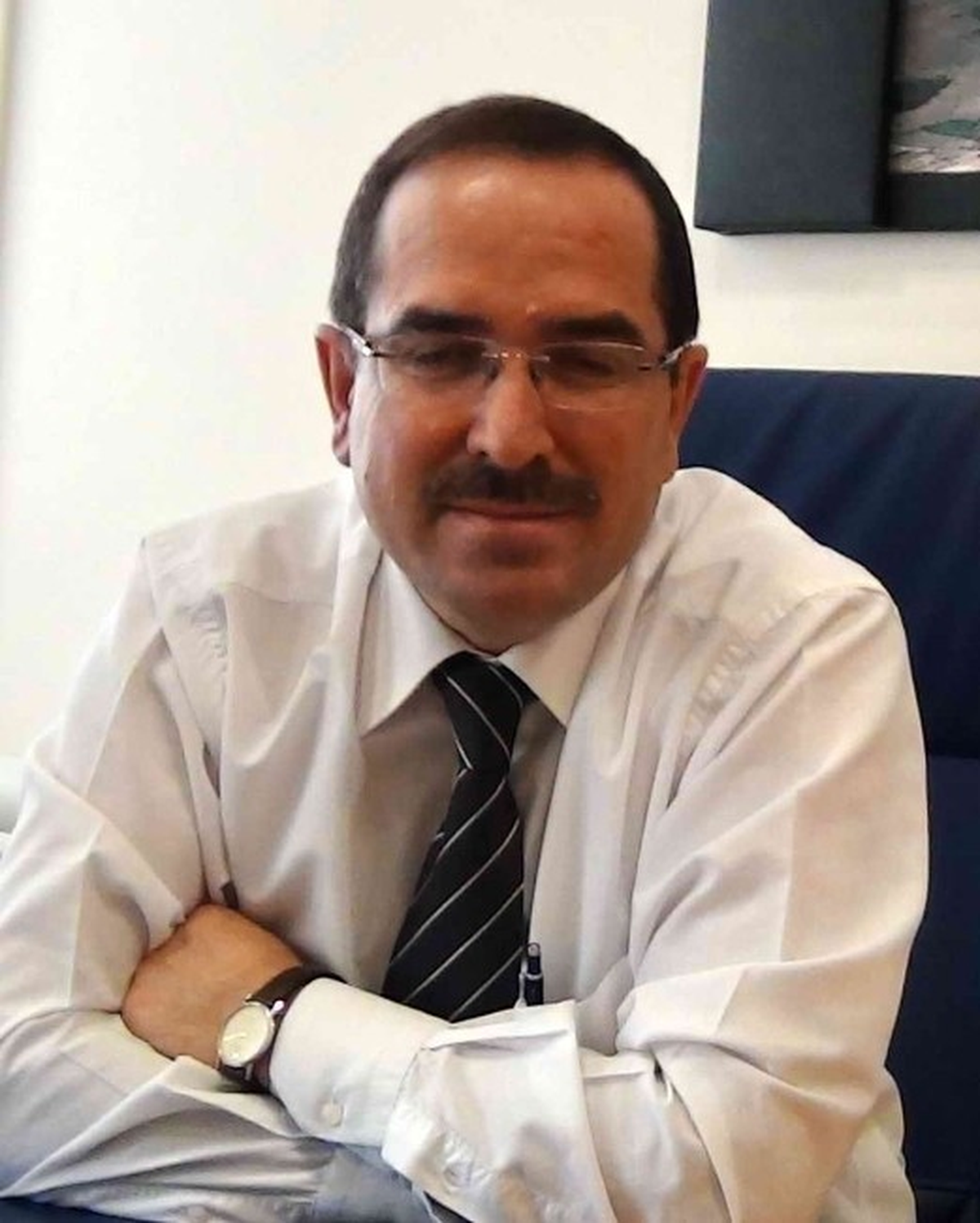 Simav\'a Deneyimli Tapu Sicil Müdürü