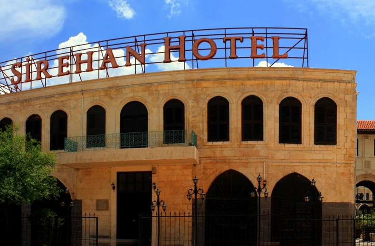 Şirehan Otel\'e Ahmet Ümit Odası