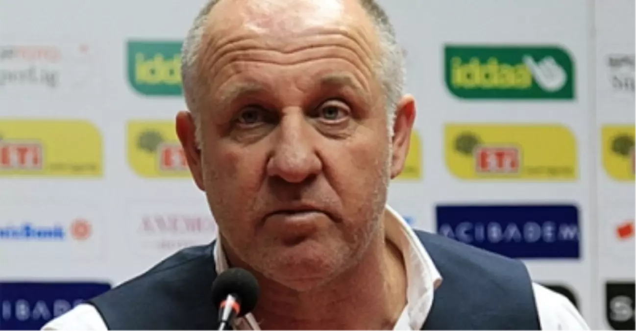 Torku Konyaspor Teknik Direktörü Bakkal Açıklaması