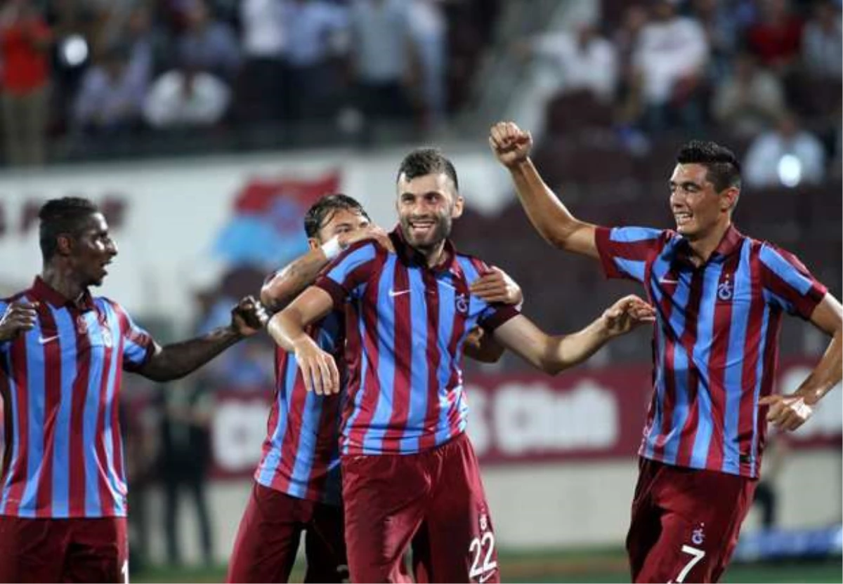 Trabzonspor Gruplara Moralli Başlamak İstiyor