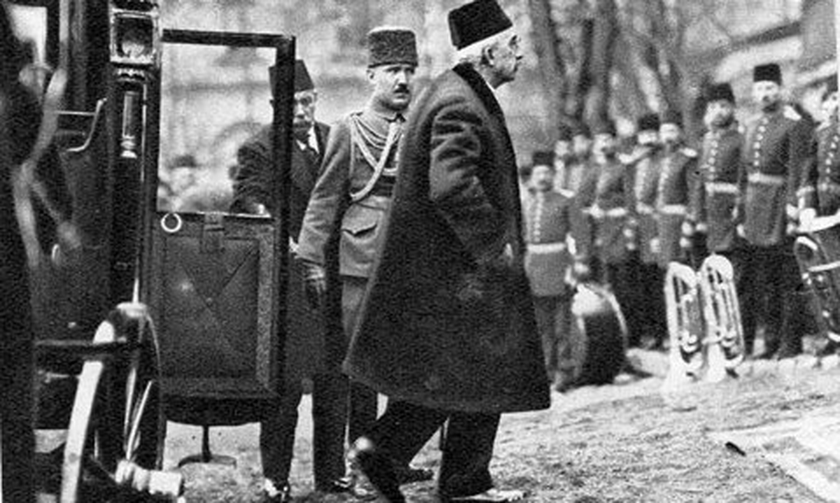 Vahdettin Hain Değil!