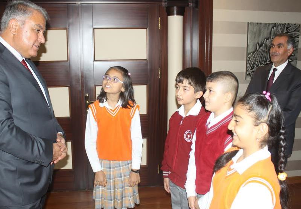 Vali Tekinarslan\'a İlköğretim Haftası Ziyareti