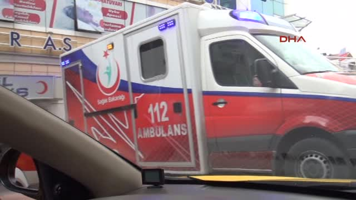 Yalova\'da Uyuştucu Çatışması: 1\' Çocuk 2 Kişi Öldü 2 Kişi Yaralandı