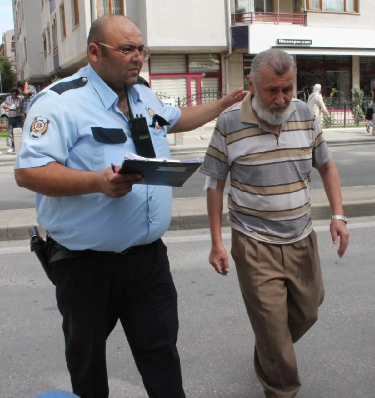 Konya\'da Yaşlı Adamın Emekli Maaşını Gasp Ettiler