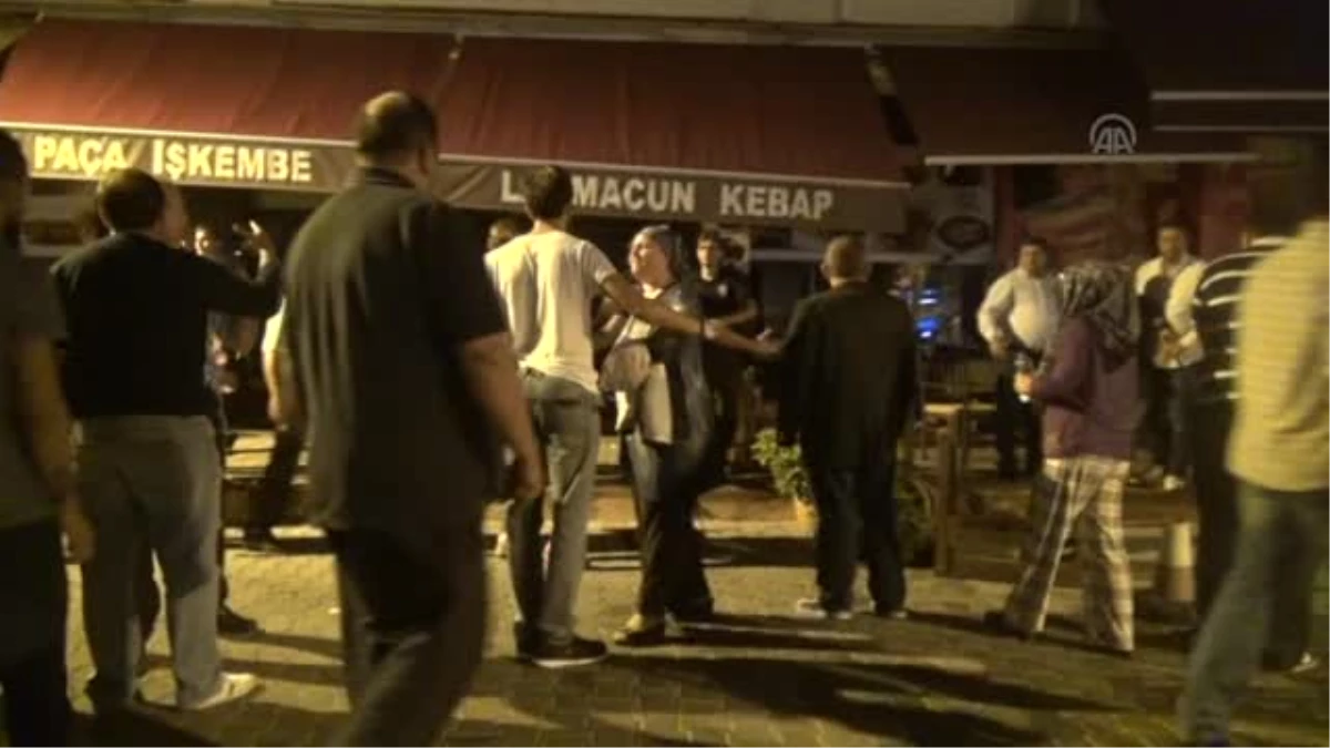 Kemer\'de Cinayet Zanlısının Restoranı Talan Edildi