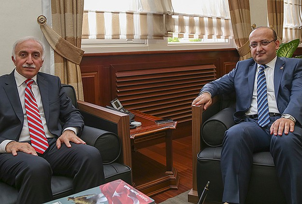 Başbakan Yardımcısı Akdoğan, Şahin\'i Kabul Etti