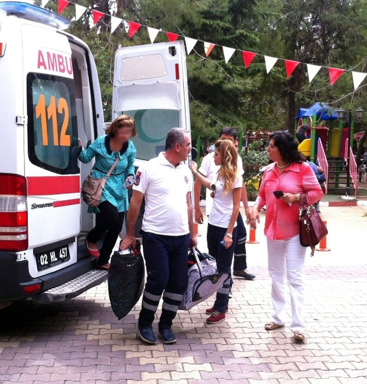 Çocuk Yuvasından Kaçıp, 5. Kattan Atlamak İstedi