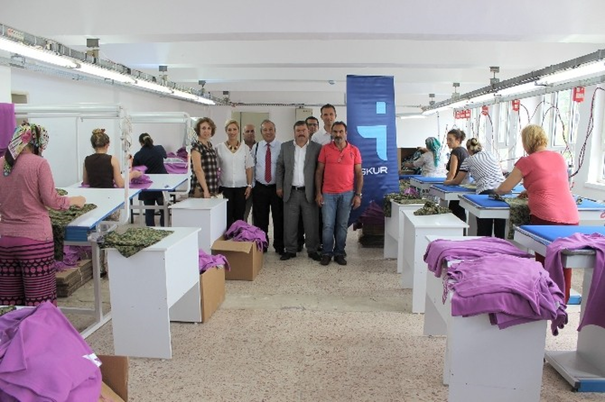 Evreşe\'de Mesleki Eğitim Kursu Açıldı