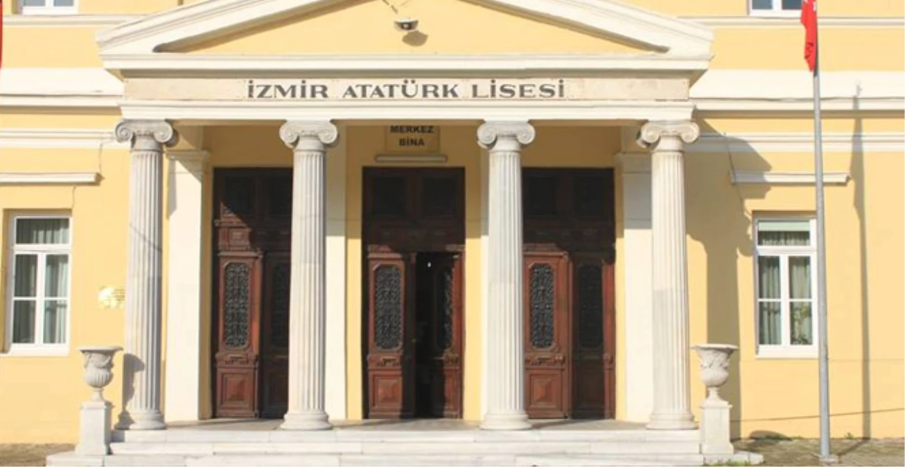 İzmir Atatürk Lisesi\'nden, Birçok Ünlü İsim Geçti