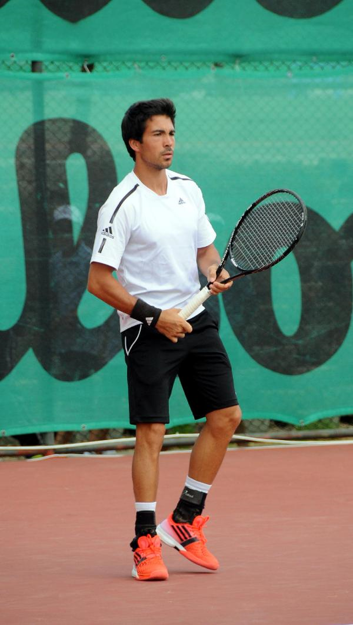 TEB İzmir Cup\'ta İlhan, Adını Çeyrek Finale Yazdırırken, İlkel Elendi