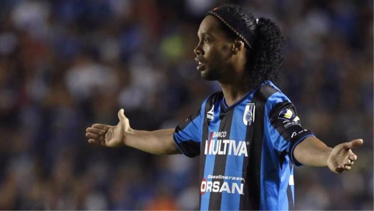 Ronaldinho\'nun Meksika Deneyimi Şanssız Başladı