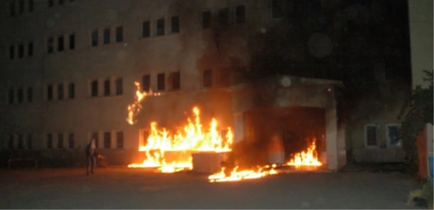 Şırnak\'ta İki Okula Saldırı