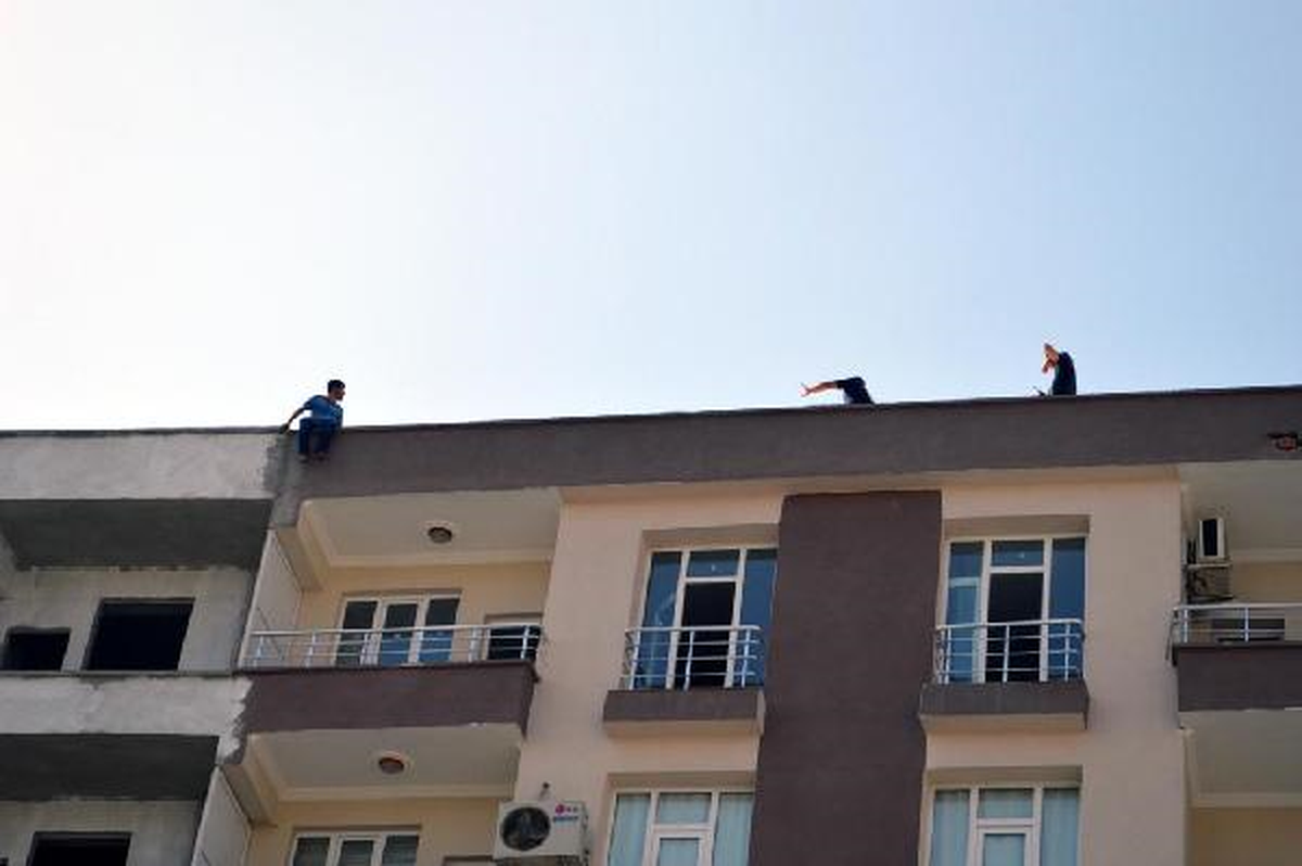Şırnak\'ta İntiharı Polis Önledi