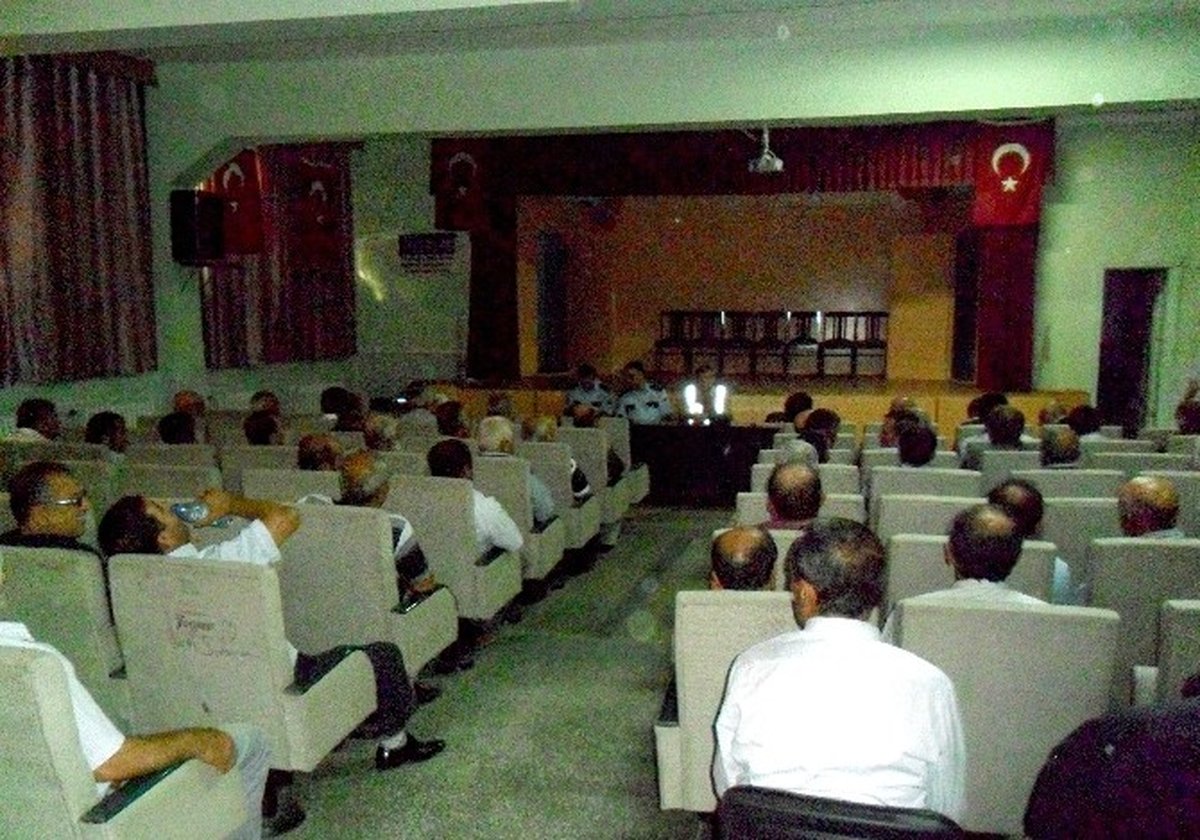 Sungurlu\'da Sürücülere Bilgilendirme Eğitimi Verildi