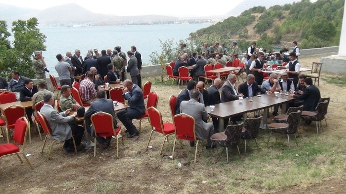 Tatvan\'da Gaziler Günü Kutlaması