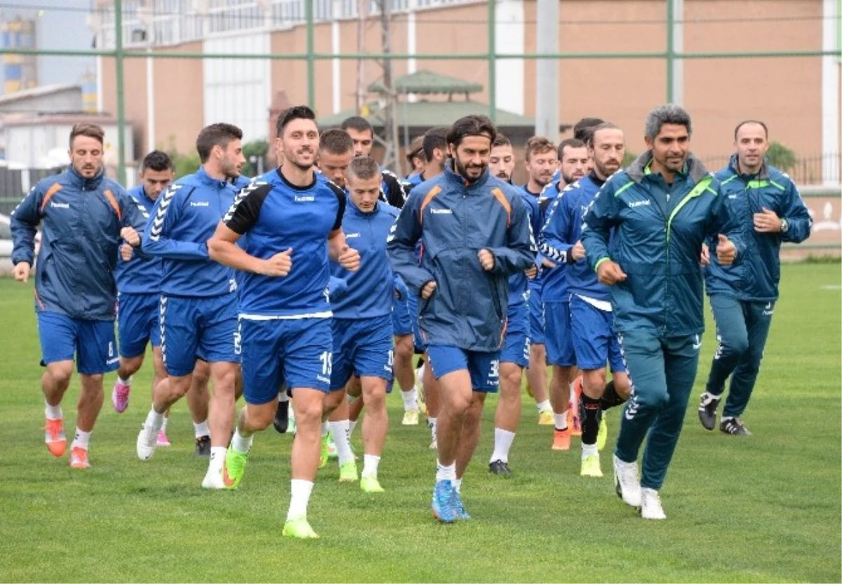 Torku Konyaspor\'da Hazırlıklar Sürüyor