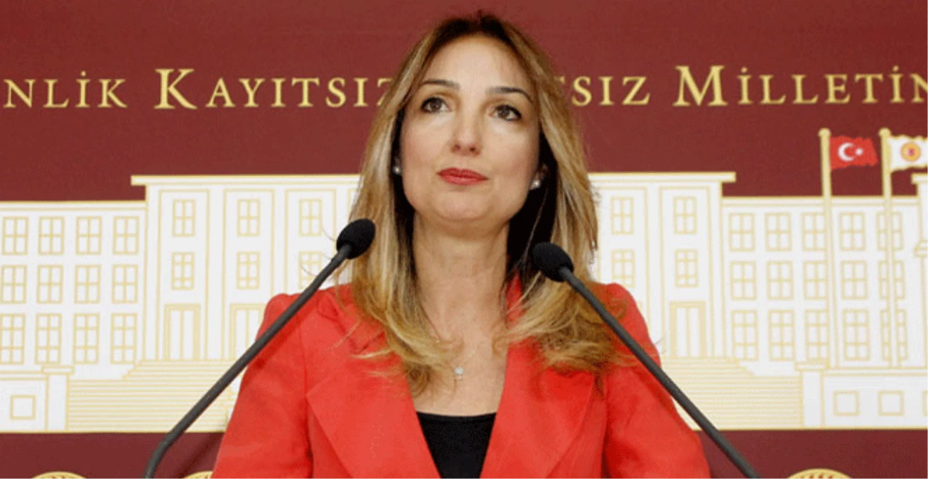 CHP\'li Aylin Nazlıaka\'nın Oturduğu Sitedeki Kaçak Tesisat Söküldü