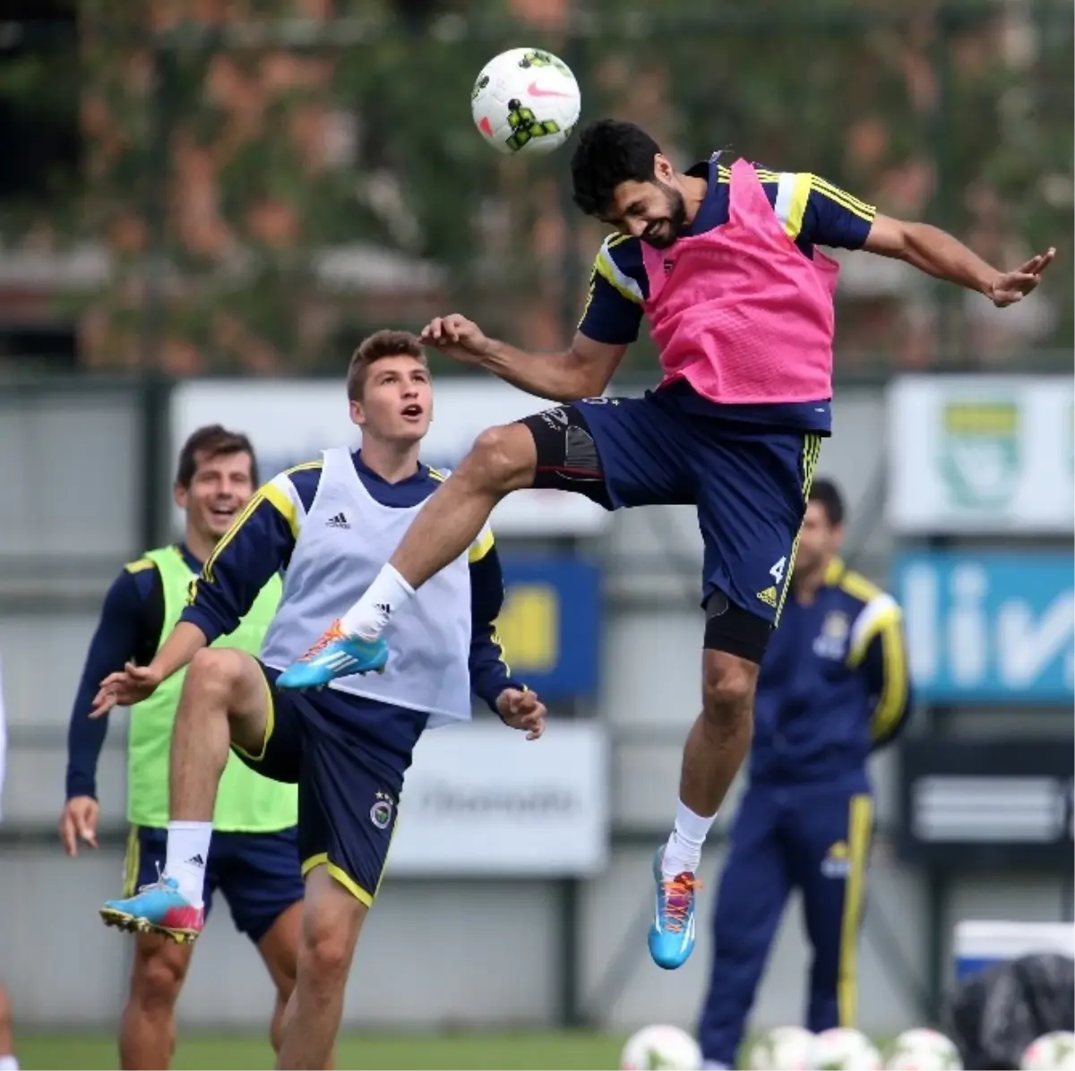 Fenerbahçe\'de Gaziantepspor Maçı Hazırlıkları Sürüyor