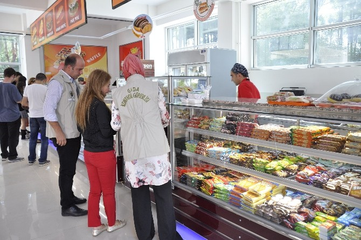 İzmir\'de Okul Kantinlerine Sıkı Denetim