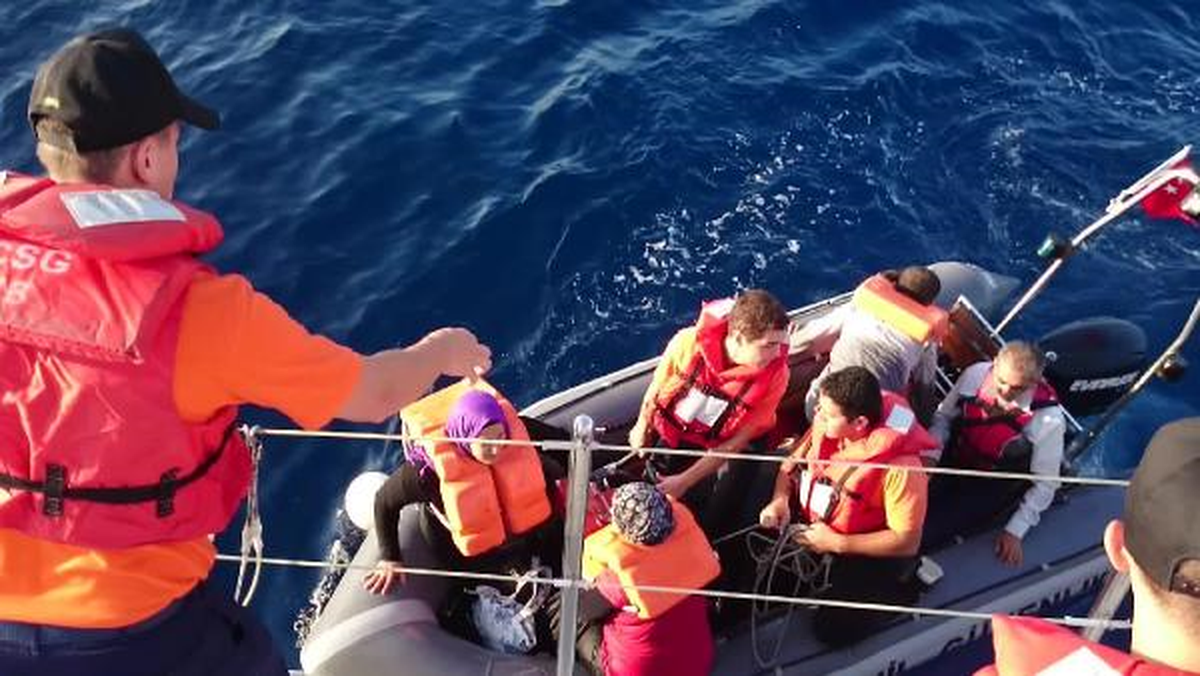 Kaçaklara Helikopterli Kurtarma