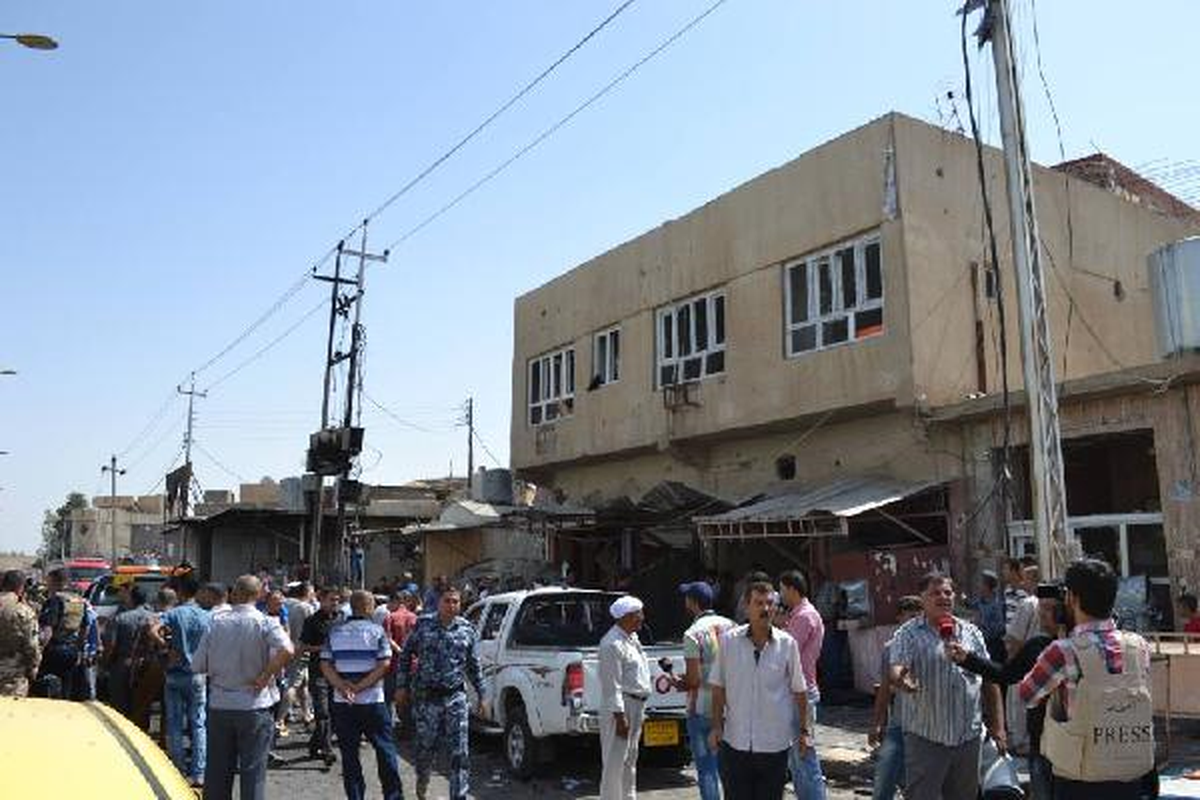 Kerkük\'te Cuma Namazı Öncesi Patlama 13 Ölü