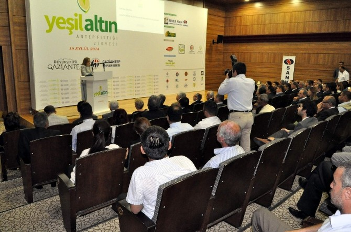 Yeşil Altın Antepfıstığı Zirvesi ve Çalıştayı\'