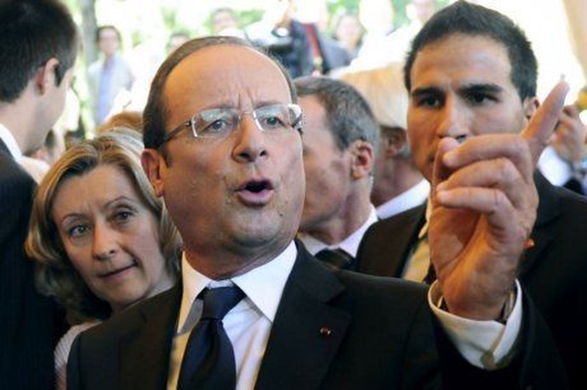 Hollande: "Filistin-İsrail Arasında Kalıcı Bir Barış Anlaşması Gerçekleştirmeliyiz"