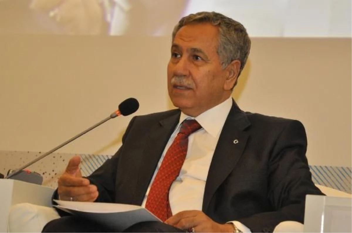 Arınç Müjdeli Haberi Aldı, Programını Yarıda Kesti: Çok Şükür