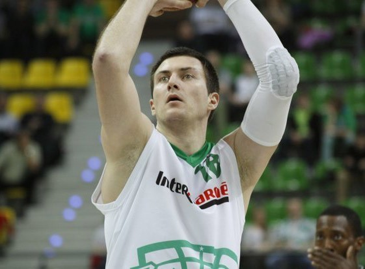 Banvit, Vladımır Dragıcevıc\'i Renklerine Kattı