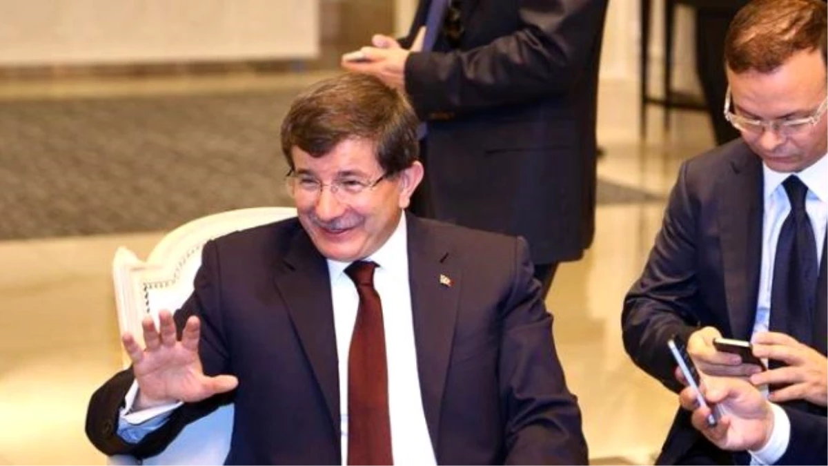 Davutoğlu, Bakü Yolunda Bakın Ne Dedi?