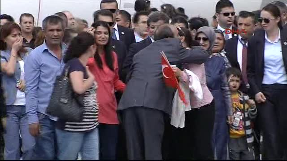 Kurtarılan Rehine Bünyamin Uludağ Bebeğini İlk Kez Gördü